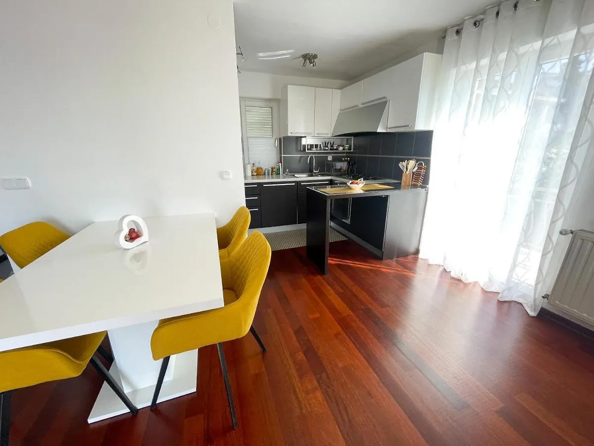 Apartment Queen Dramalj